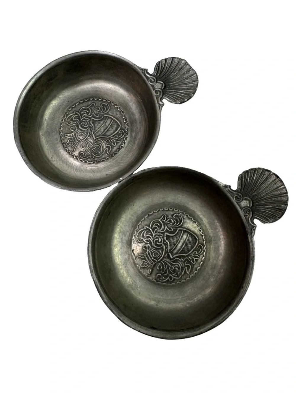 VTG Lot Of 2 Tastevin Wine Taster Shell Handle Heraldic Crest Crested  Dish Cup